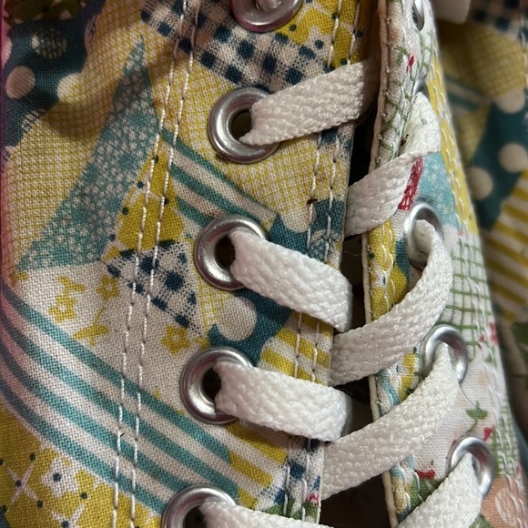 Ladies patchwork Converse tennis shoes - Picture 3 of 16